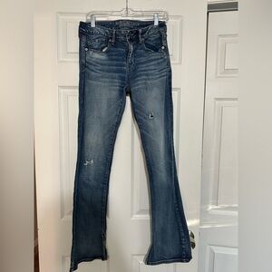 American Eagle Skinny Kick jeans